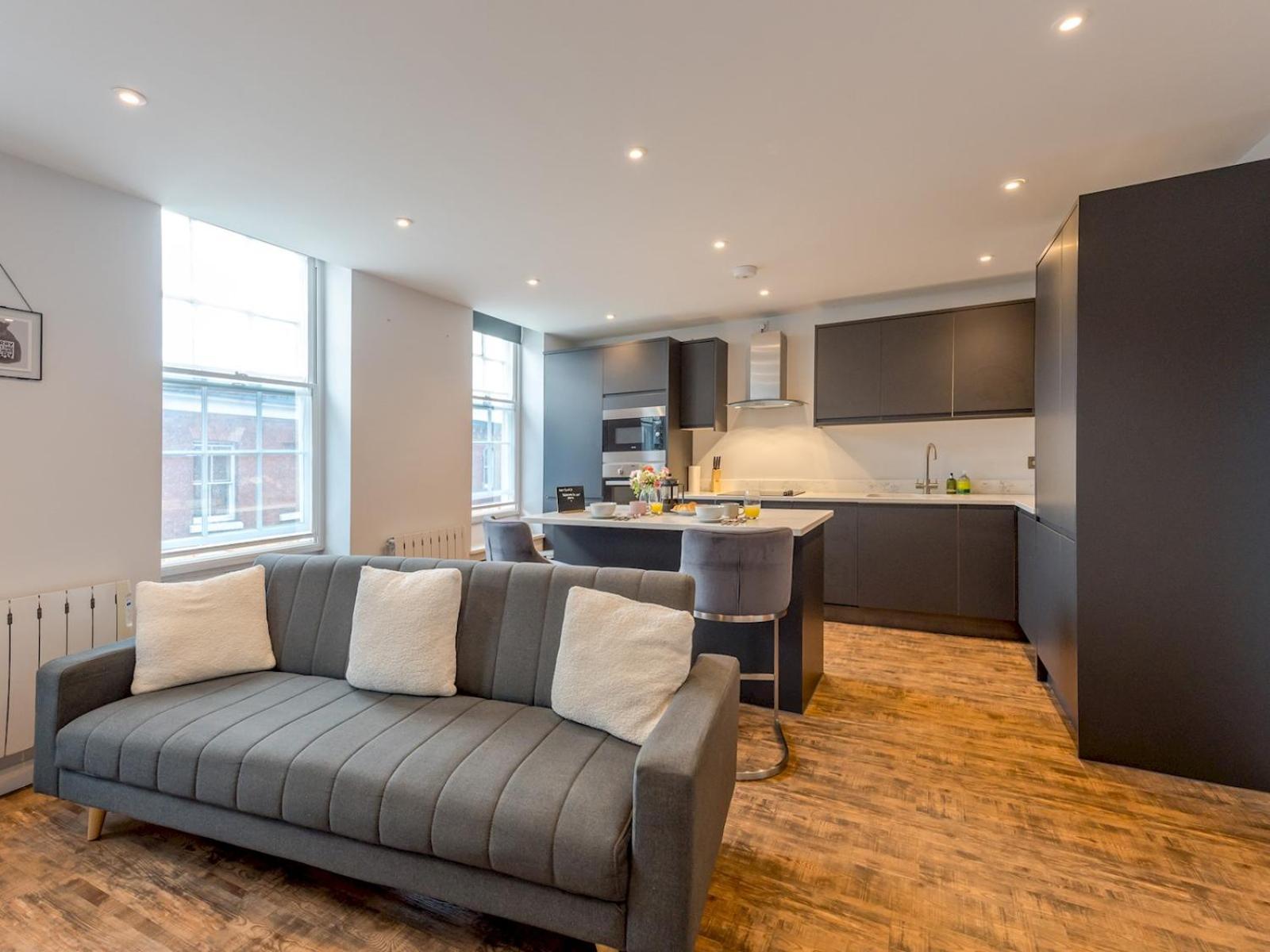 Pass The Keys 5B One Bedrom Central Modern Apartment Шрусбери Экстерьер фото