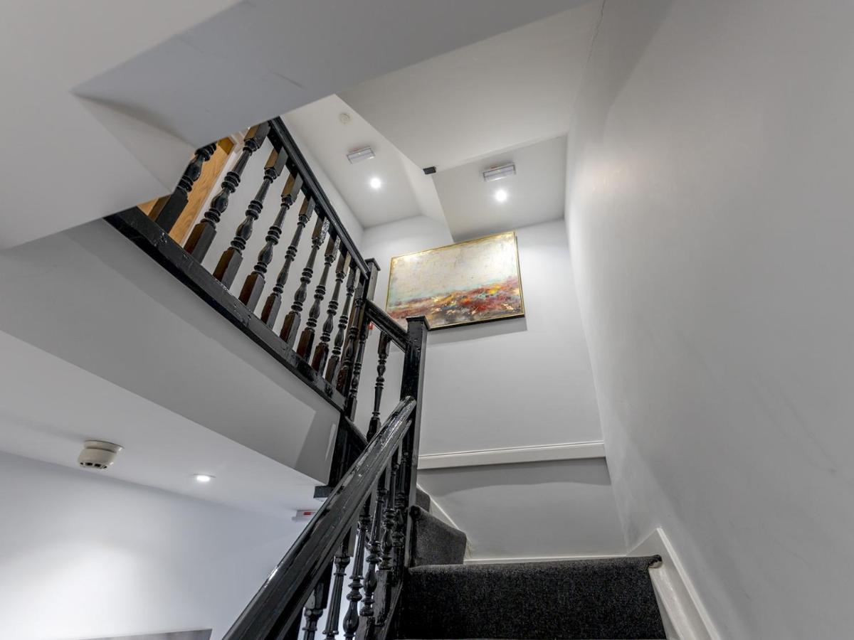 Pass The Keys 5B One Bedrom Central Modern Apartment Шрусбери Экстерьер фото