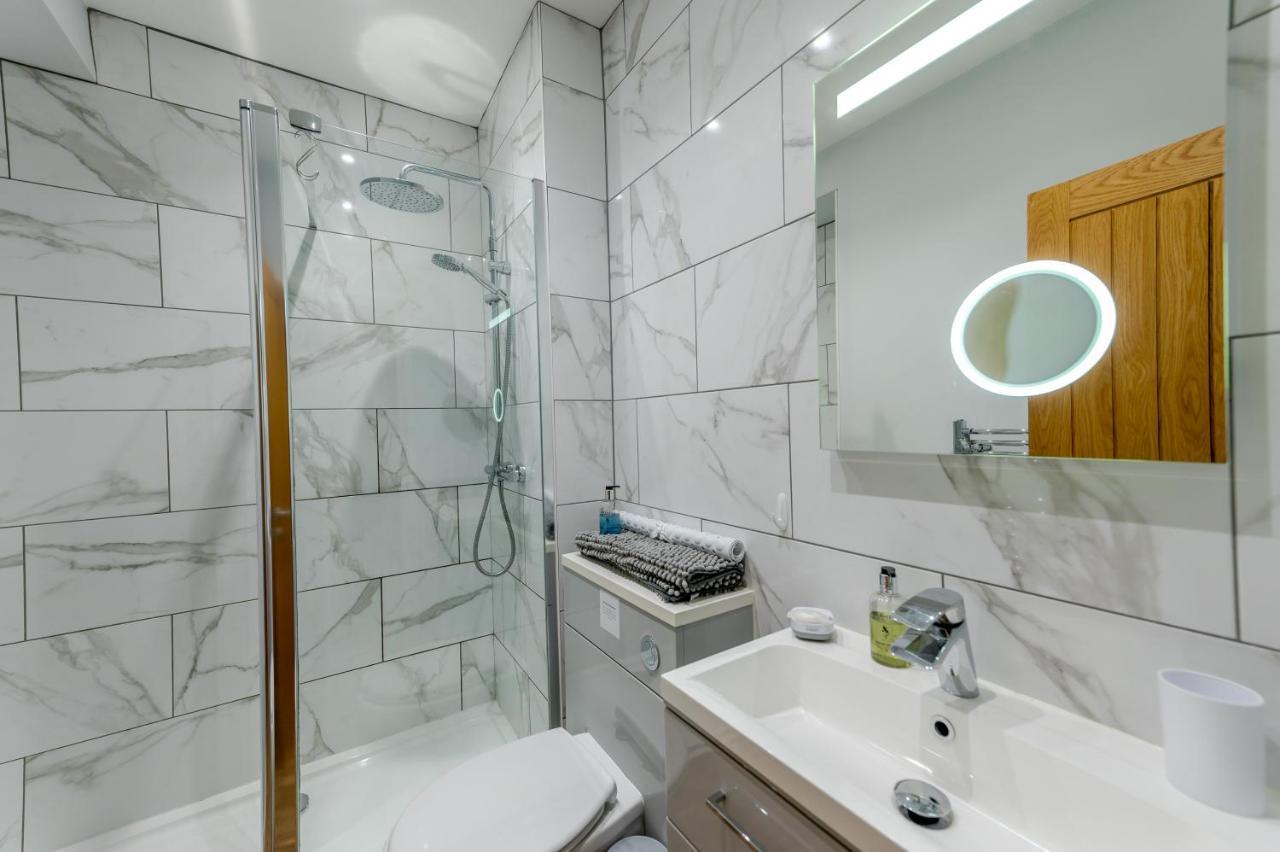 Pass The Keys 5B One Bedrom Central Modern Apartment Шрусбери Экстерьер фото